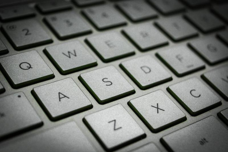 Skróty klawiaturowe Windows i Mac